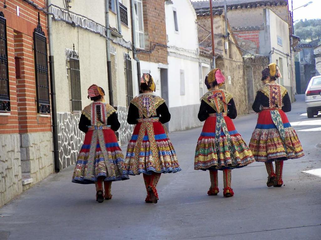 El Huesped Del Sevillano Ar Lagartera Zewnętrze zdjęcie